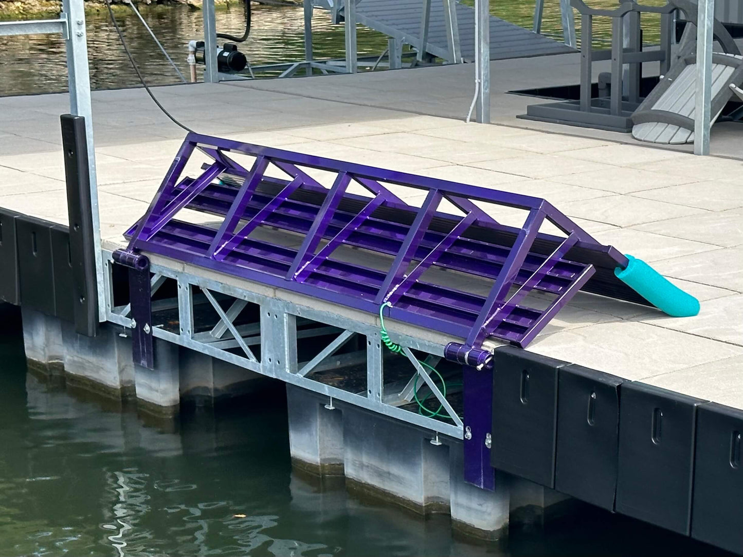 Aluminum Bench fold up seat